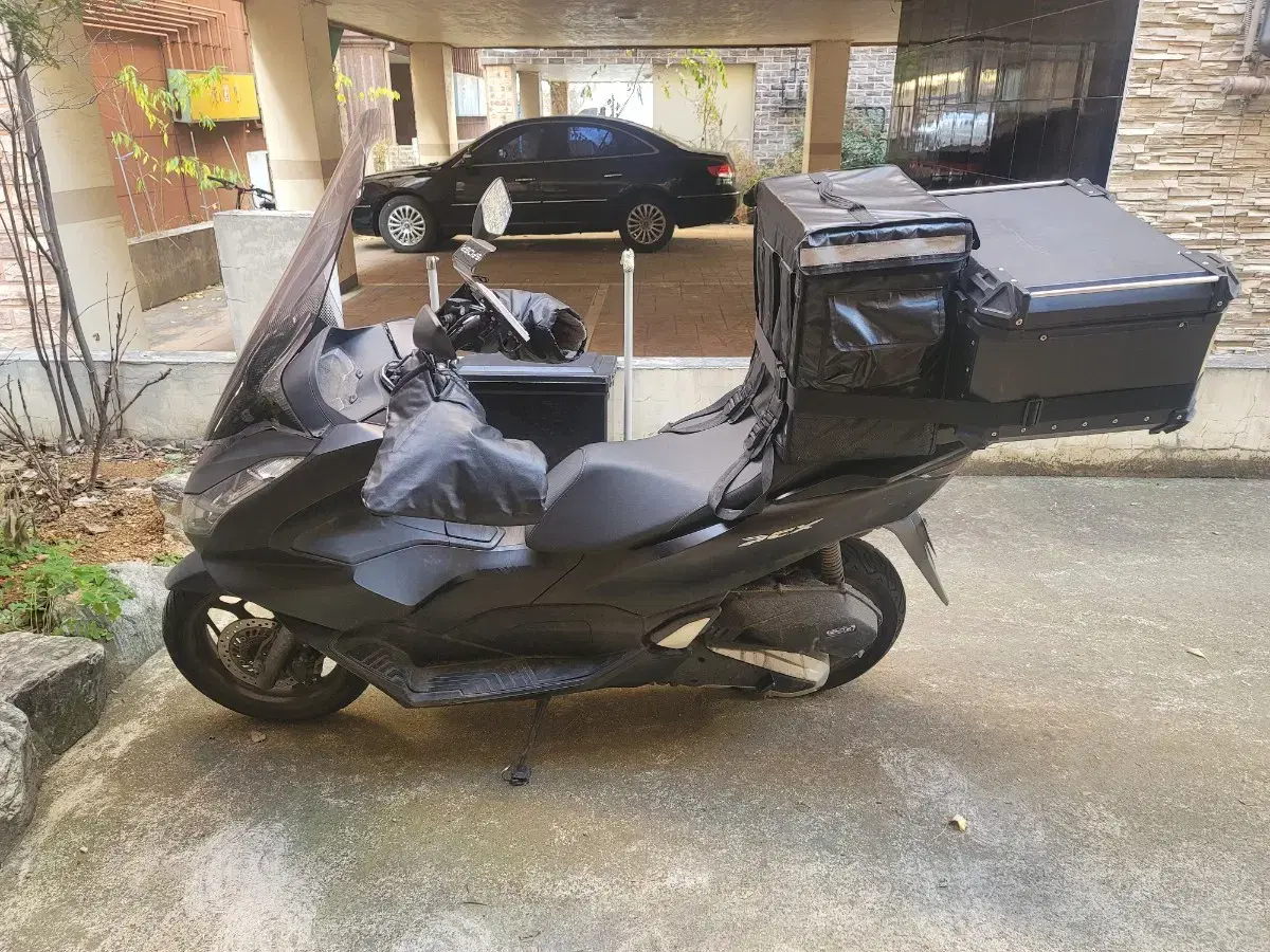 pcx21년식